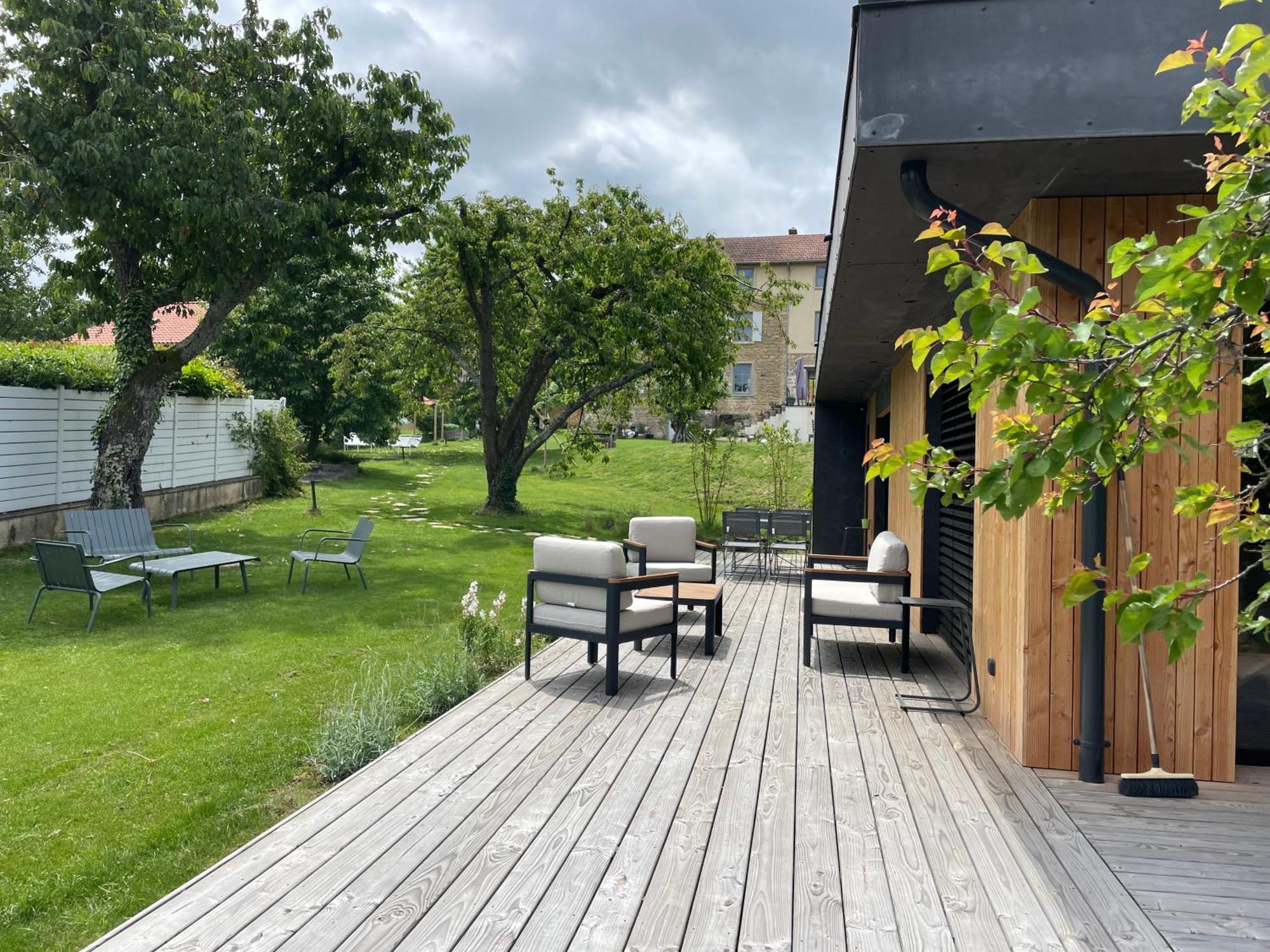 La Maison Des Monts D'Or Saint-Germain-au-Mont-dʼOr 外观 照片