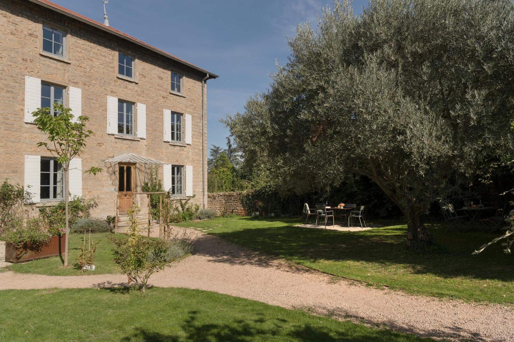 La Maison Des Monts D'Or Saint-Germain-au-Mont-dʼOr 外观 照片